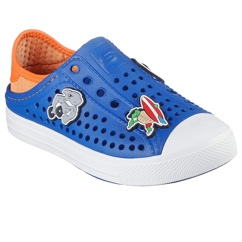 Foamies Guzman Steps Hydro-Squad Buddies