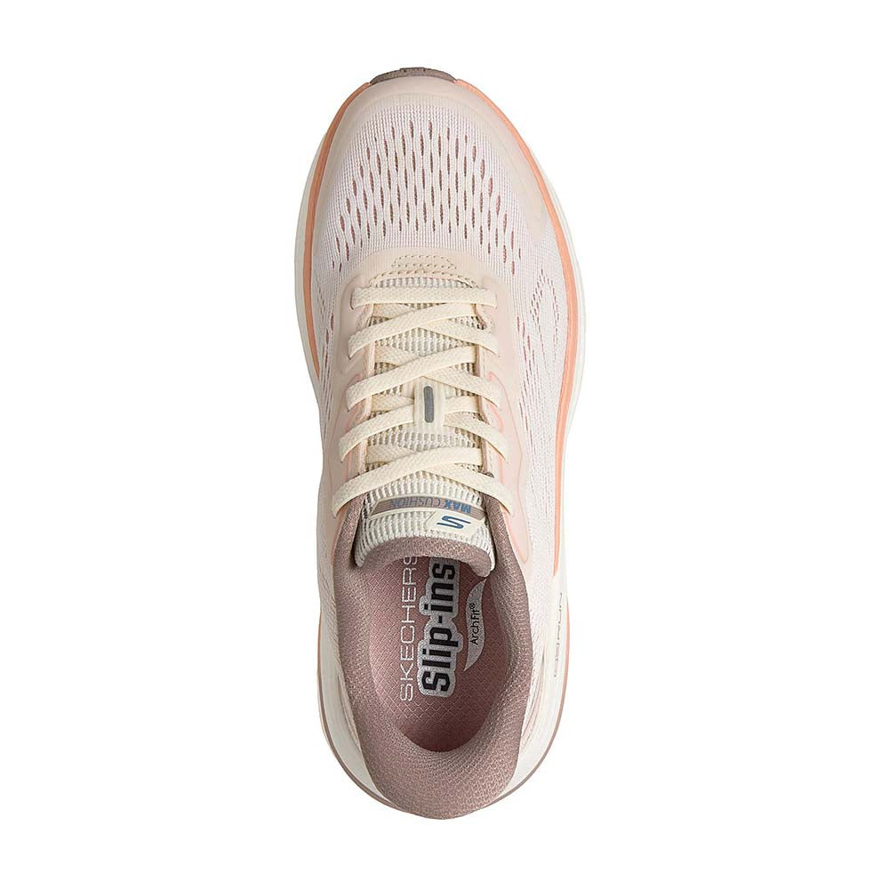 Slip-Ins: GOrun Max Cushioning Arch Fit 2.0 - Azusah