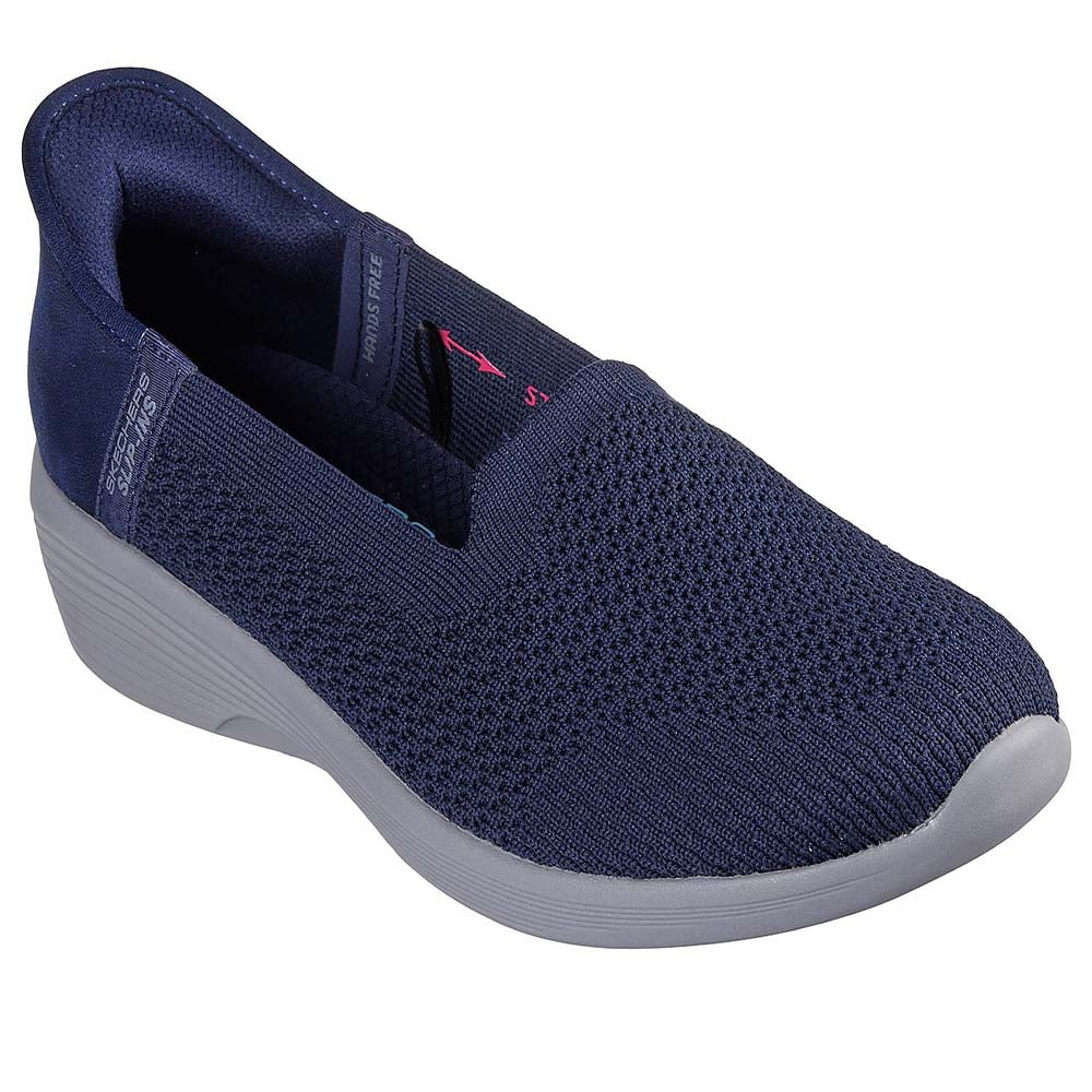 Slip-Ins: Modern Comfort Arya - Sweet Voice