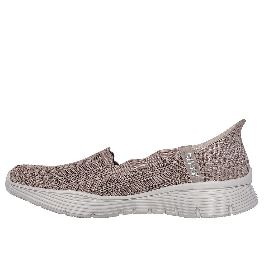 Slip-ins: Modern Comfort Seager - Believe It