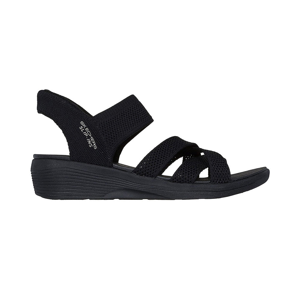 Slip-ins: Modern Comfort Arya - Cooling Off