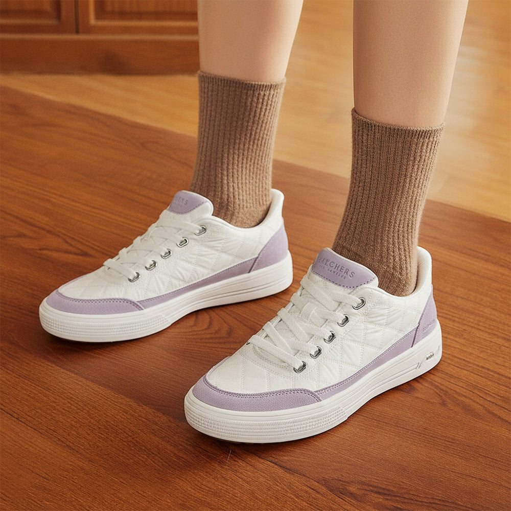 Street Arch Fit Arcade - Cozy Fit Cuddle Steps