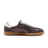 Court Classics Hotshot - True Iridescence