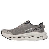 Performance Max Cushioning Glide-Step - Advert