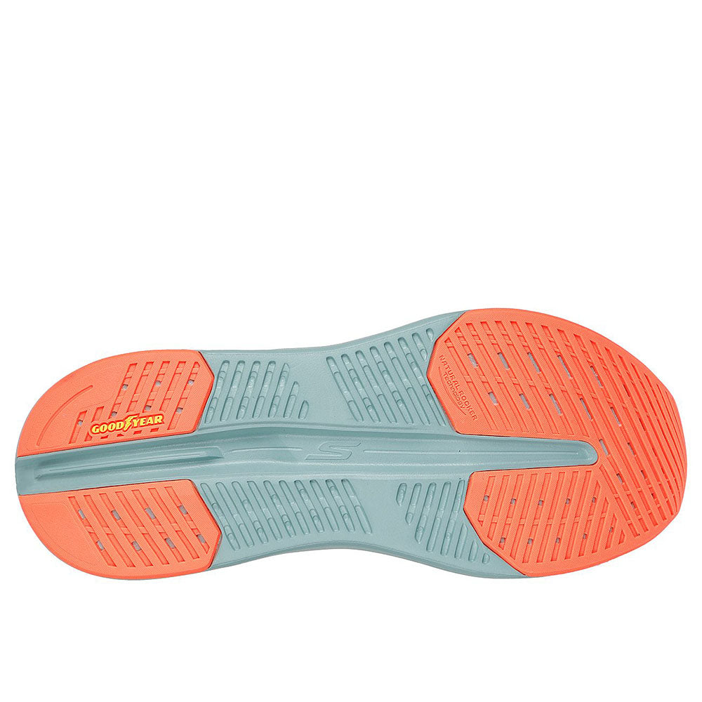 Slip-ins: Performance Max Cushioning Glide-Step - Advert