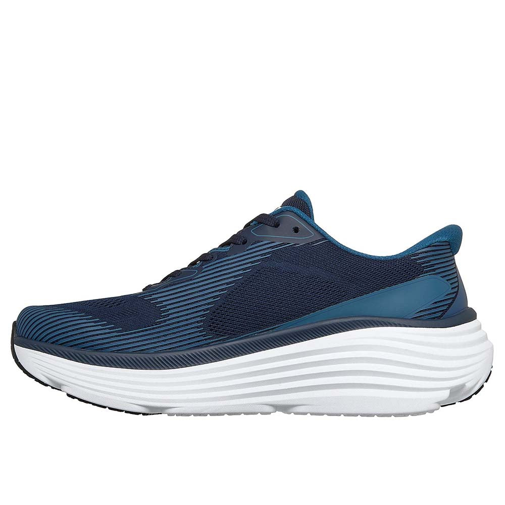 Slip-Ins: GOrun Max Cushioning Endeavour - Sequoya