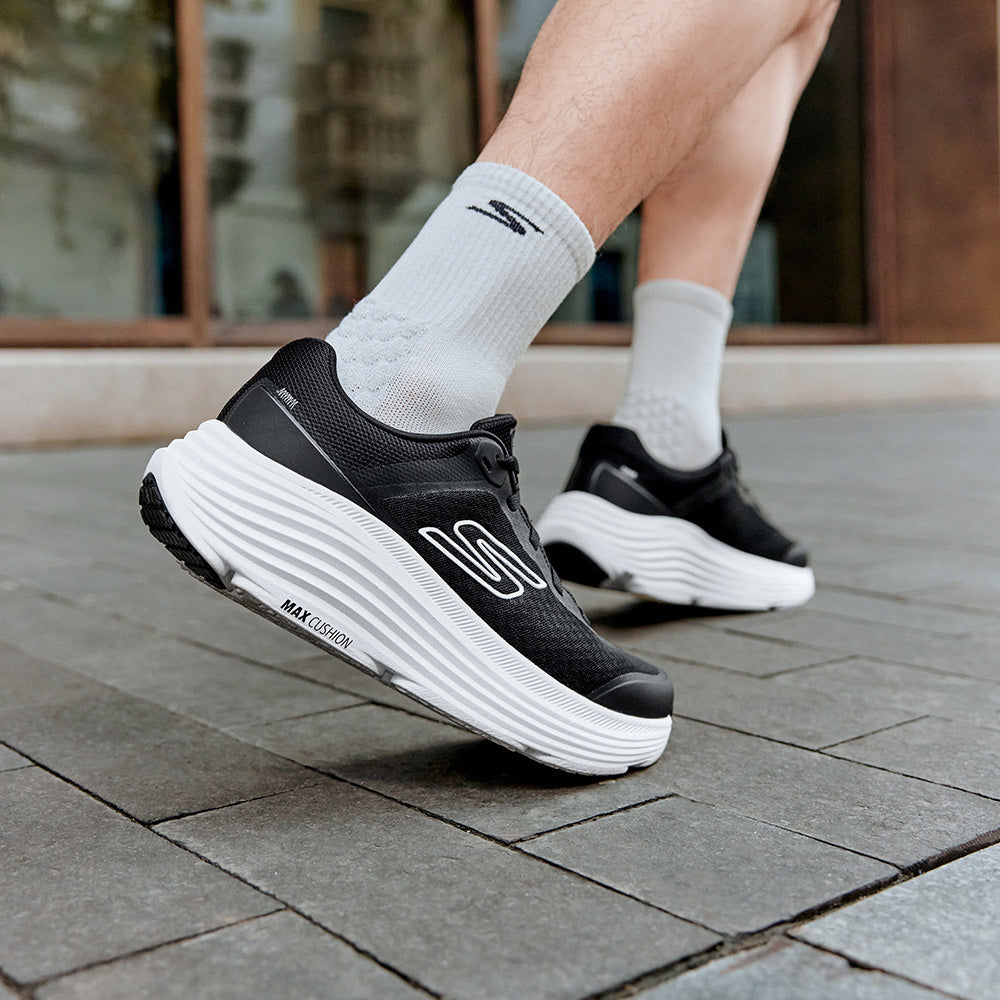 GOrun Max Cushioning Endeavour