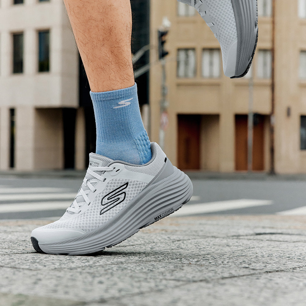 GOrun Max Cushioning Endeavour