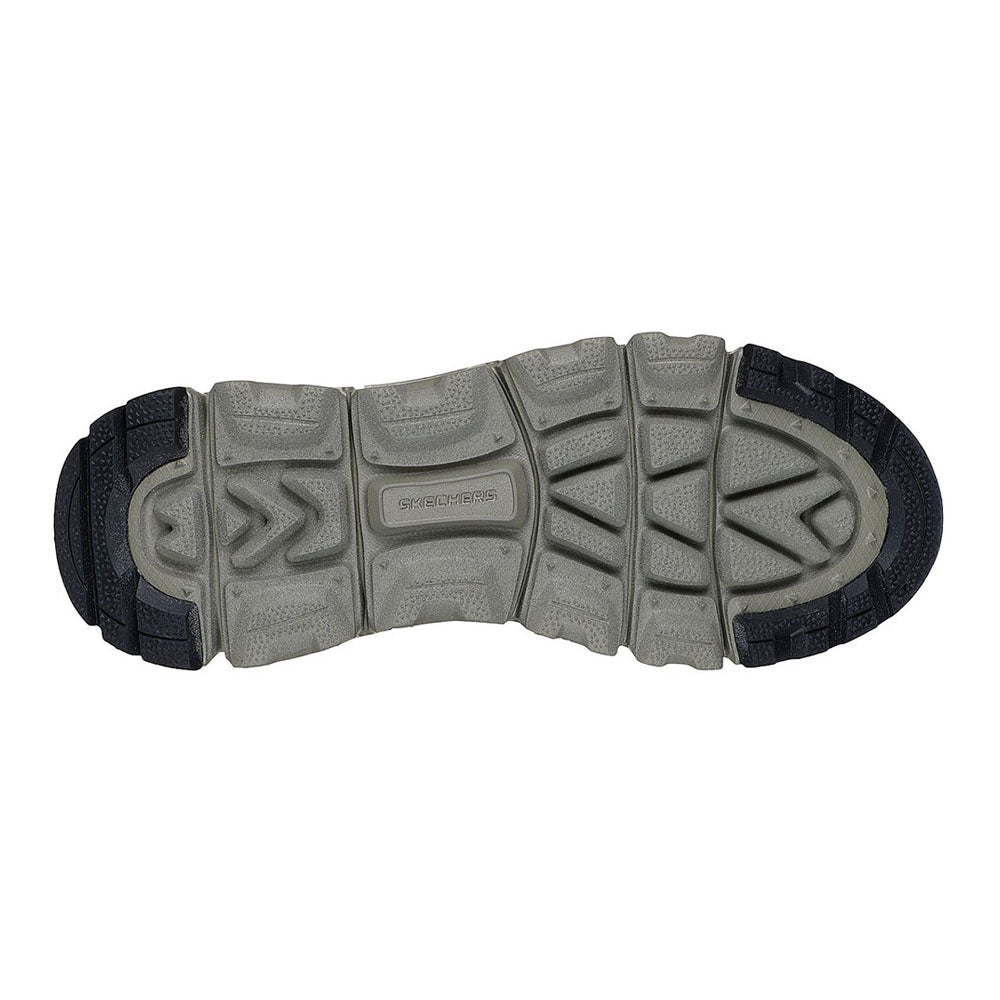 Slip-ins: Outdoor Summits At