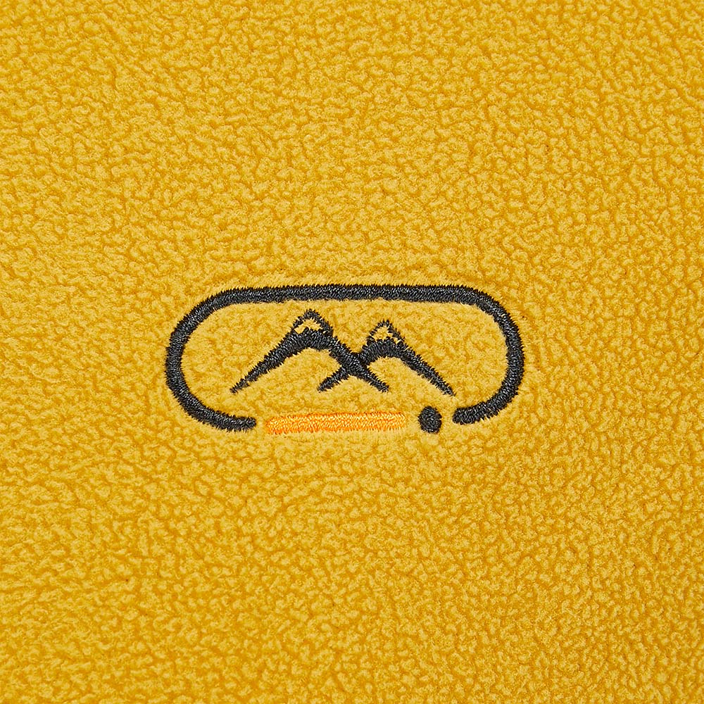 Skechers men's Go Trail 3 in 1 Jacket in Warm Golden Yellow for outdoor performance wear