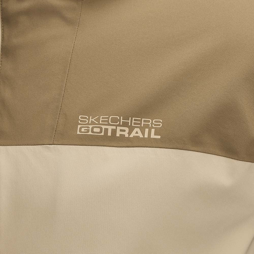 Skechers men's Go Trail 3 in 1 Jacket in Irish Cream for outdoor performance wear
