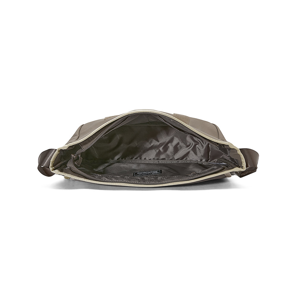 Sport Utility: Shoulder Bag