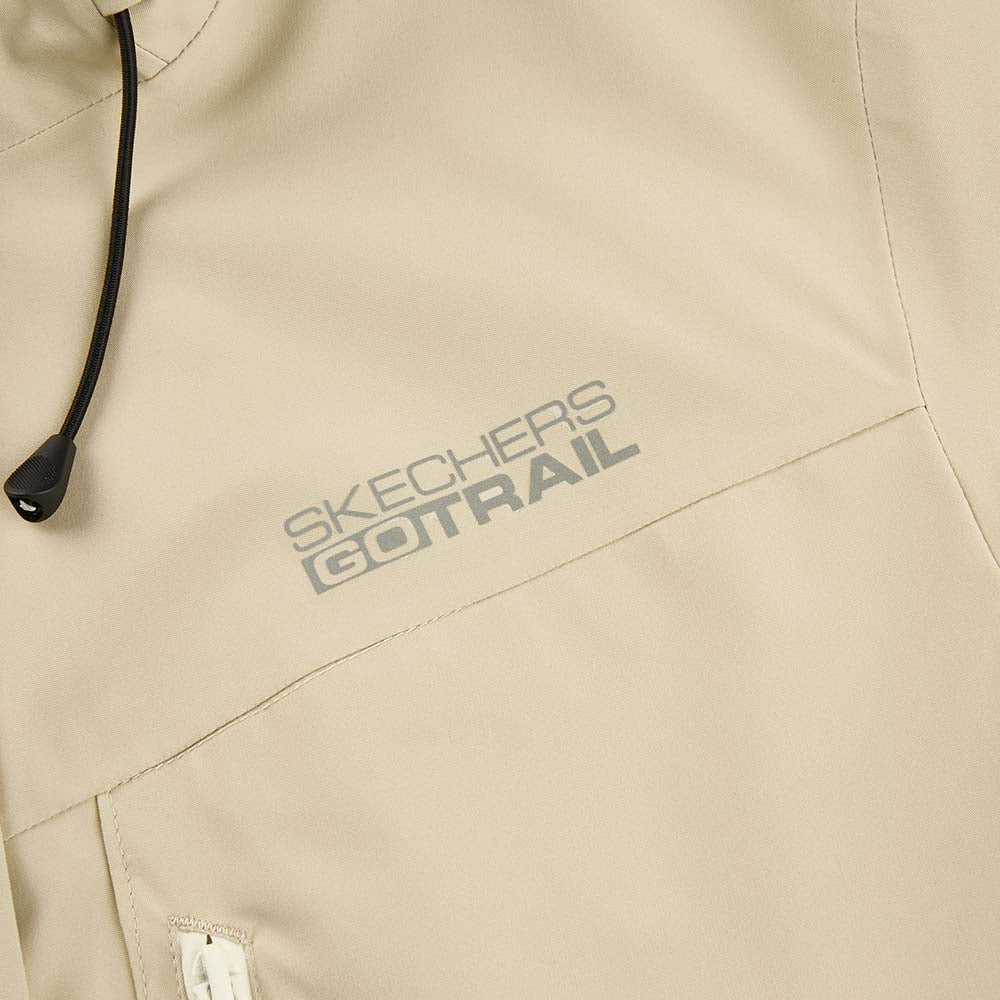 Skechers women's Go Trail 3 in 1 Jacket in Irish Cream for outdoor performance wear
