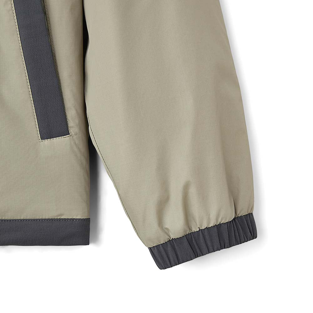 Skechers men's Go Trail Woven Quilted Jacket in Laurel Oak Gray for outdoor performance wear