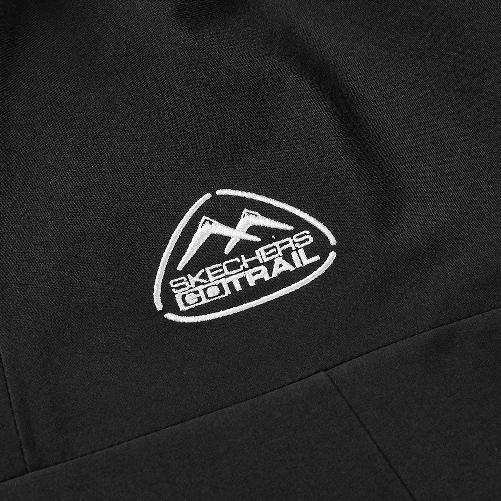 Skechers unisex Go Trail Waterproof Jacket in Black Beauty for outdoor performance wear