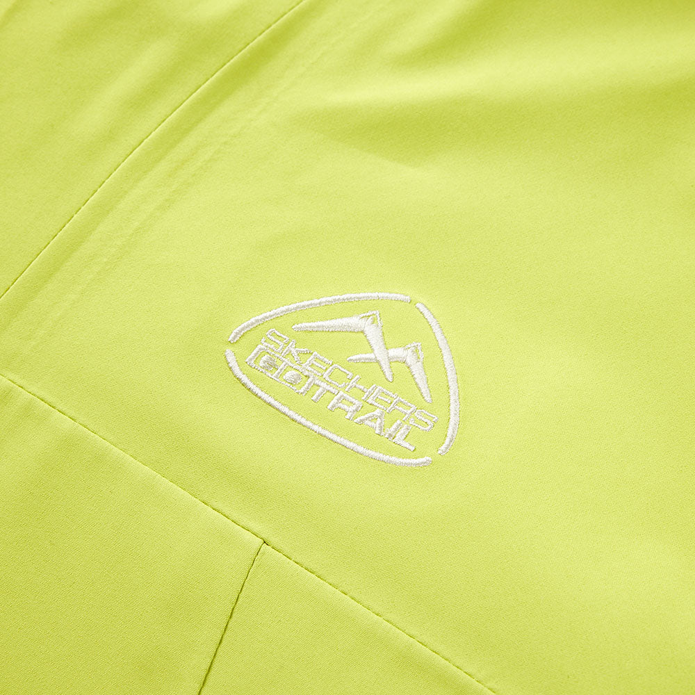 Skechers unisex Go Trail Waterproof Jacket in Grass Green for outdoor performance wear