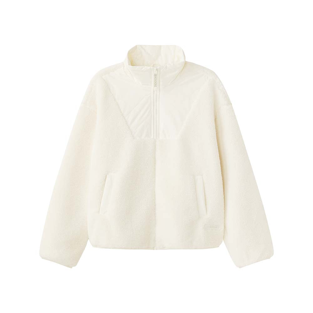 Skechers women's Go Trail Knit Quilted Jacket in Eggnog for outdoor performance wear