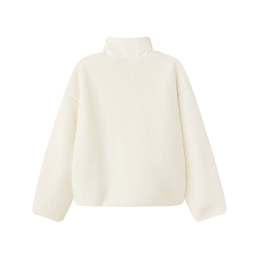 Skechers women's Go Trail Knit Quilted Jacket in Eggnog for outdoor performance wear