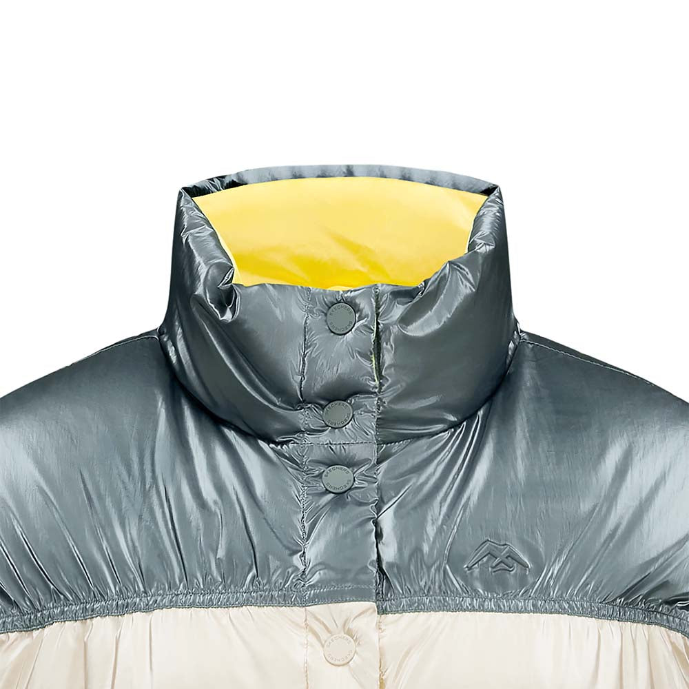 Skechers women's Go Trail Woven Down Vest in Eggnog for outdoor performance wear