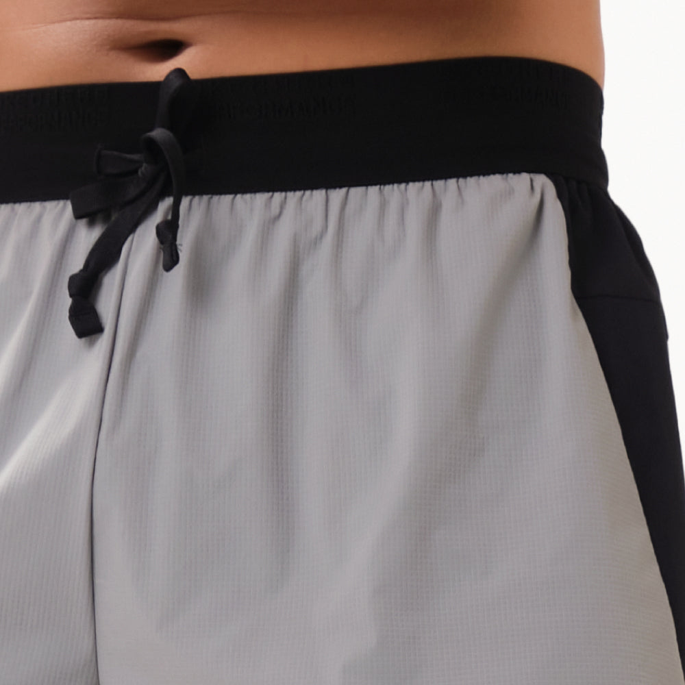Running: Performance Shorts
